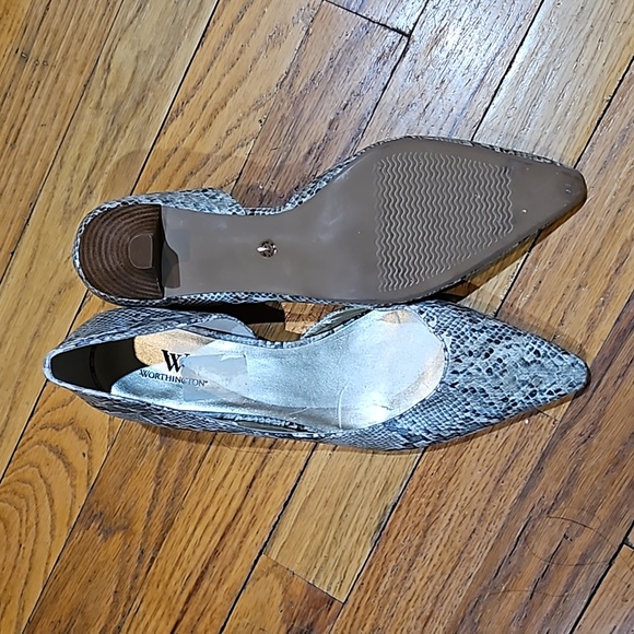 Worthington Shoes - Picture 2 of 3